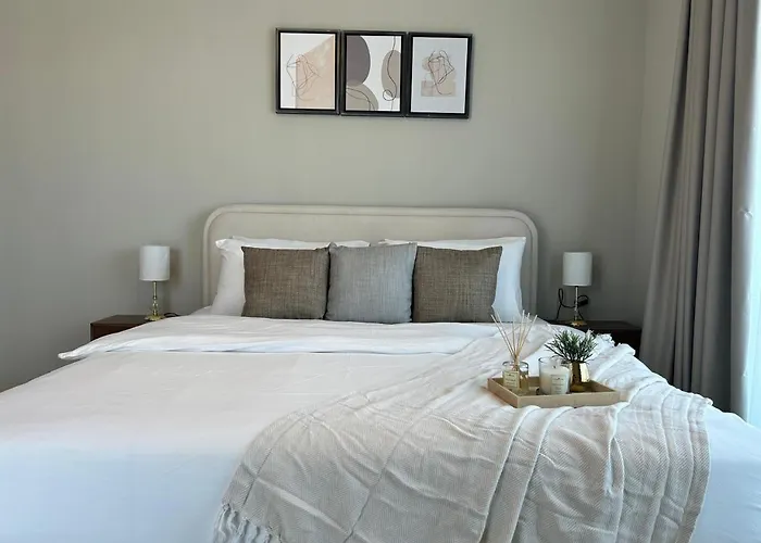 1Br In Mayfair Tower Business Bay! Burj Views, Close To Dubai Mall