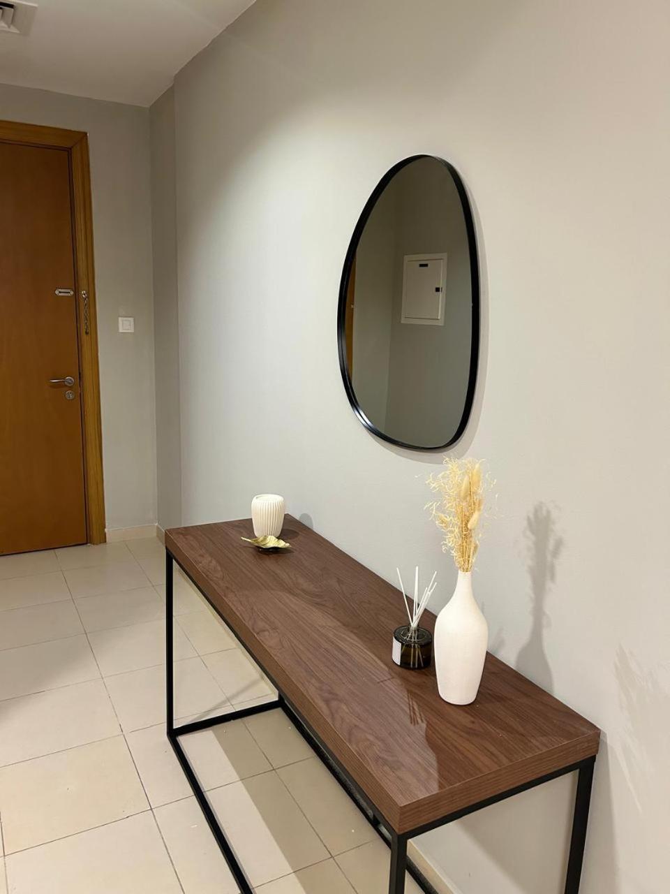 Appartamento 1br In Mayfair Tower Business Bay! Burj Views, Close To Mall Dubai