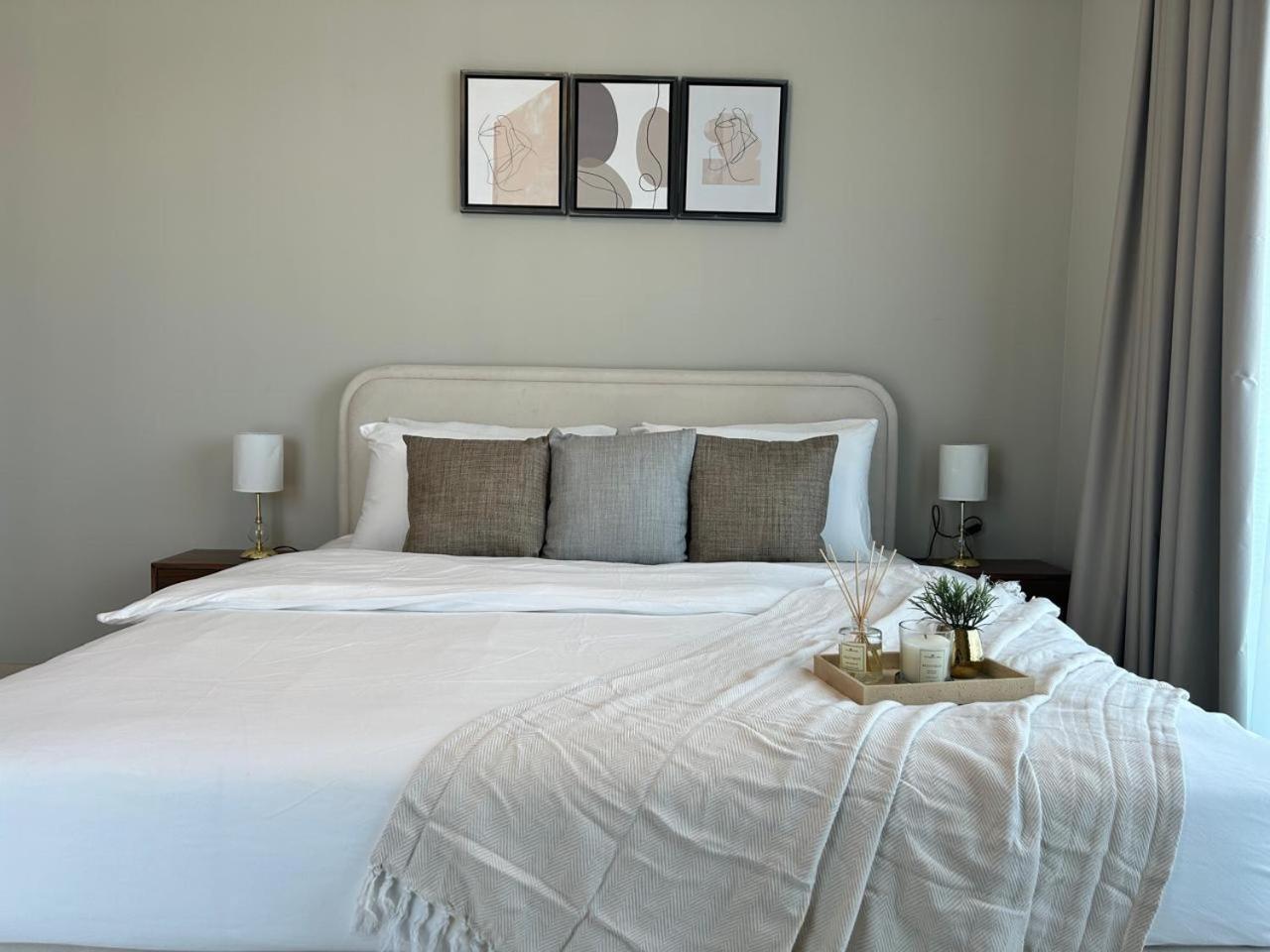 Apartment 1br In Mayfair Tower Business Bay! Burj Views, Close To Mall Dubai