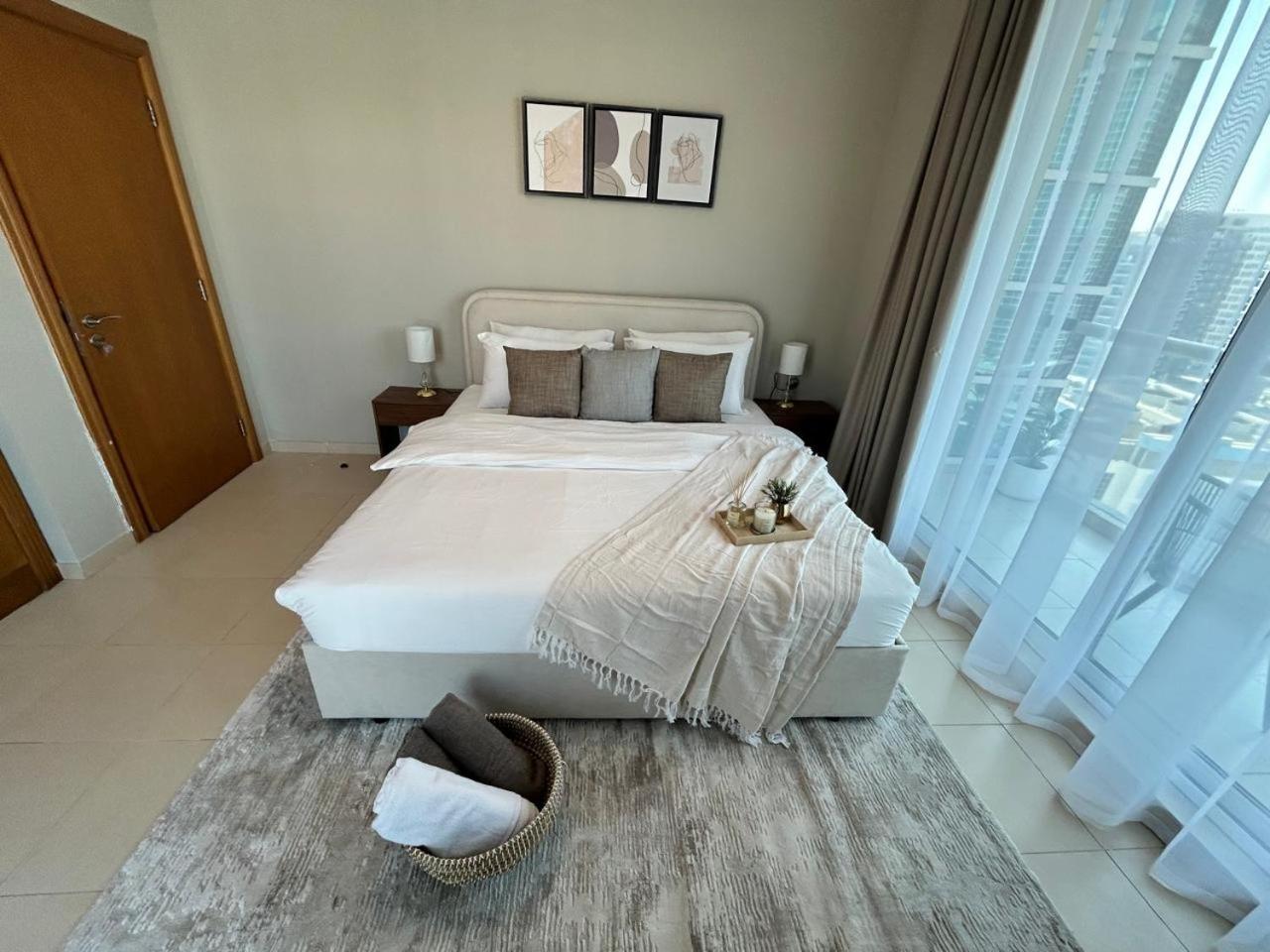 1br In Mayfair Tower Business Bay! Burj Views, Close To Mall * Dubai
