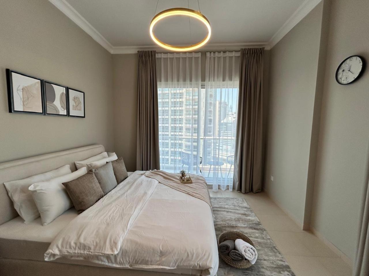1br In Mayfair Tower Business Bay! Burj Views, Close To Mall