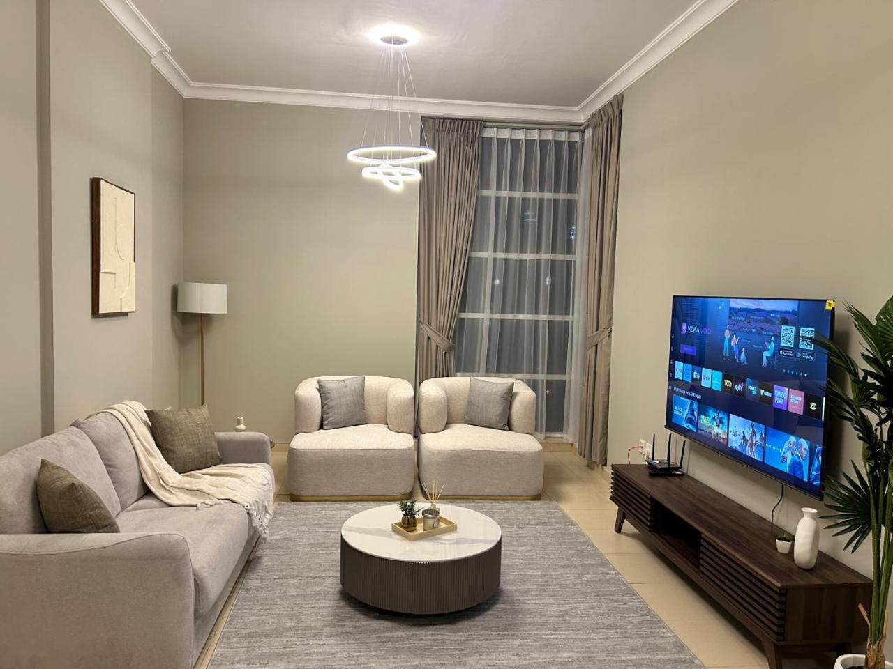 1br In Mayfair Tower Business Bay! Burj Views, Close To Mall